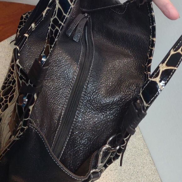 Embossed animal print NICOLI Italian tote Large. Bin- P3 - Picture 14 of 14